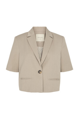 kitty-ja-blazer-no-127391