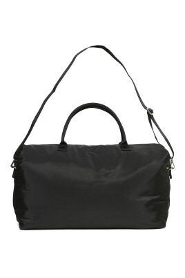 travel-weekend-bag